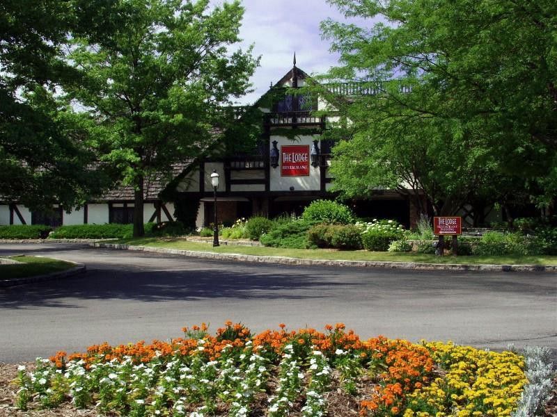 The Lodge Hotel And Conference Center เบ็ทเทนดอร์ฟ ภายนอก รูปภาพ